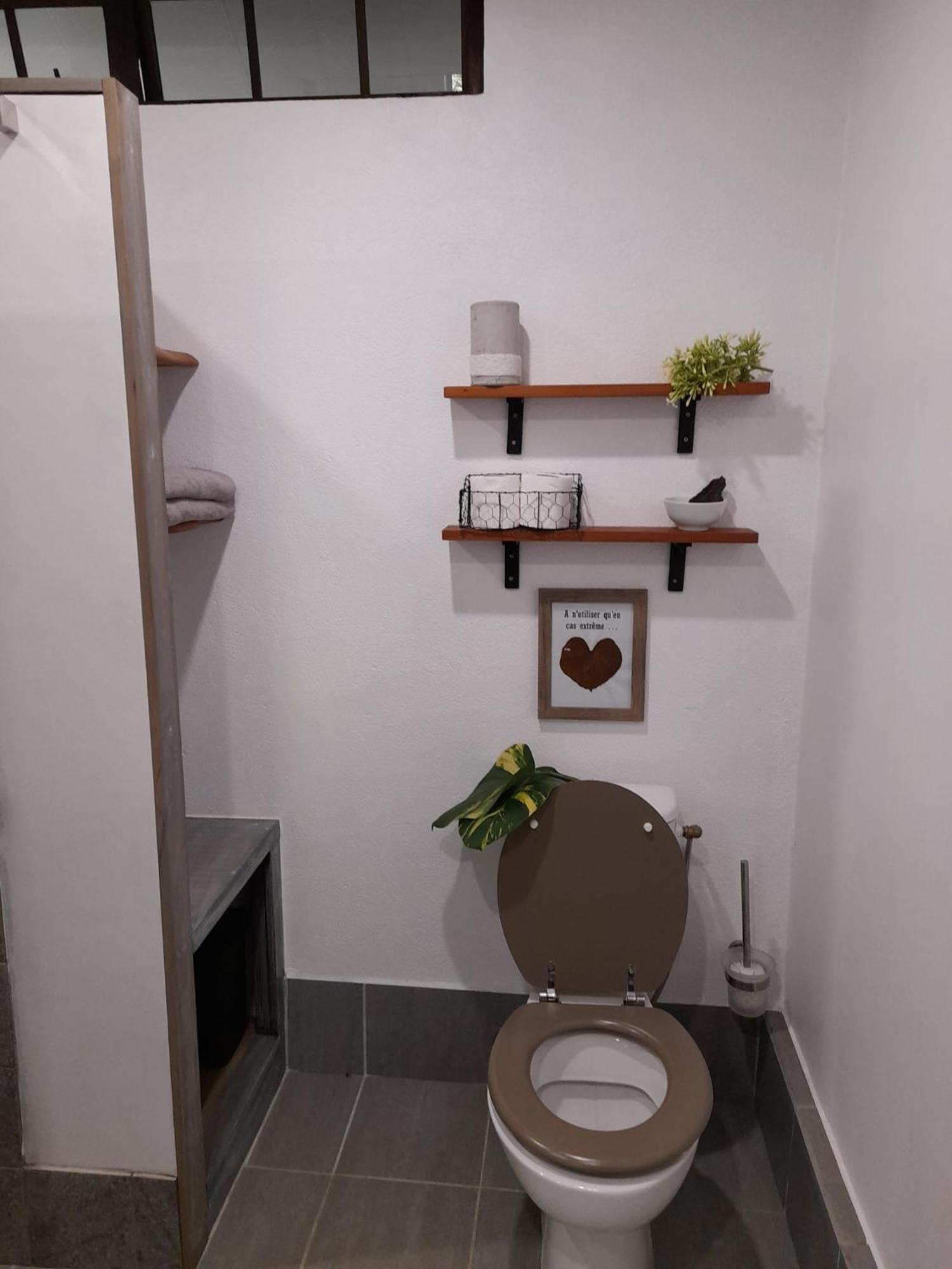 Fare Tetahora Villa Tevaitoa Екстериор снимка